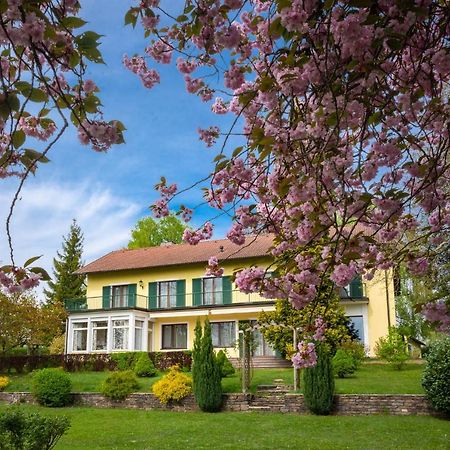 Landhaus Zu Kuerenberg Bergham Luaran gambar